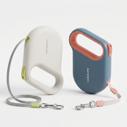 Automatic retractable dog leash with anti-breakaway feature - Studio